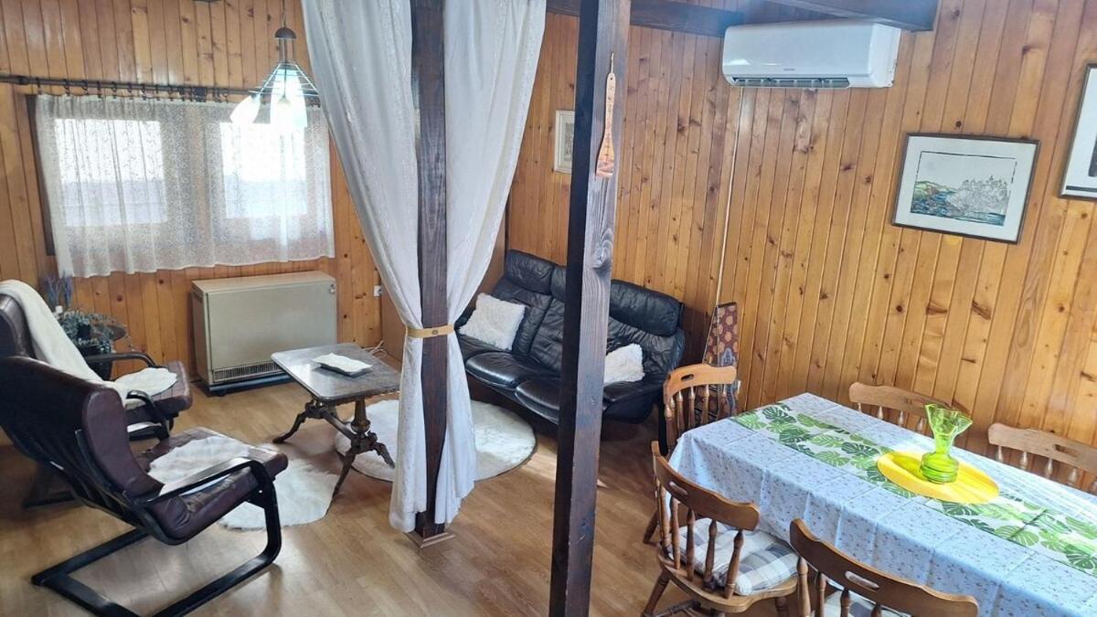 Villa Wooden House Ada Belgrado Exterior foto